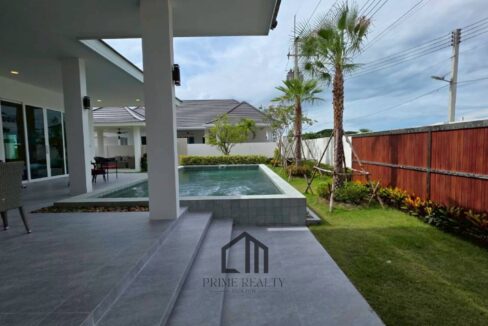 batch_LINE_ALBUM_Coco P Dee_251215_28