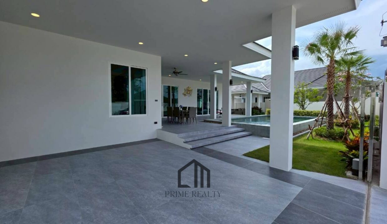 batch_LINE_ALBUM_Coco P Dee_251215_29