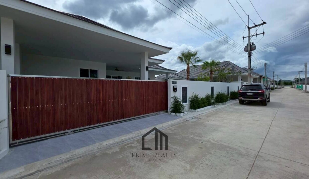 batch_LINE_ALBUM_Coco P Dee_251215_30