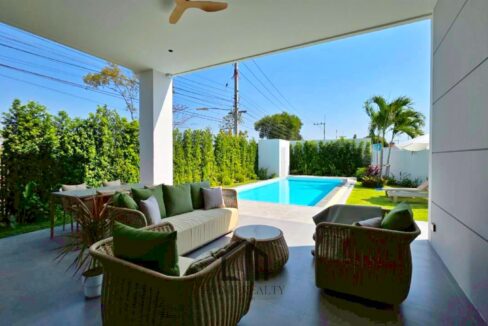 batch_LINE_ALBUM_The Sky_260116_18