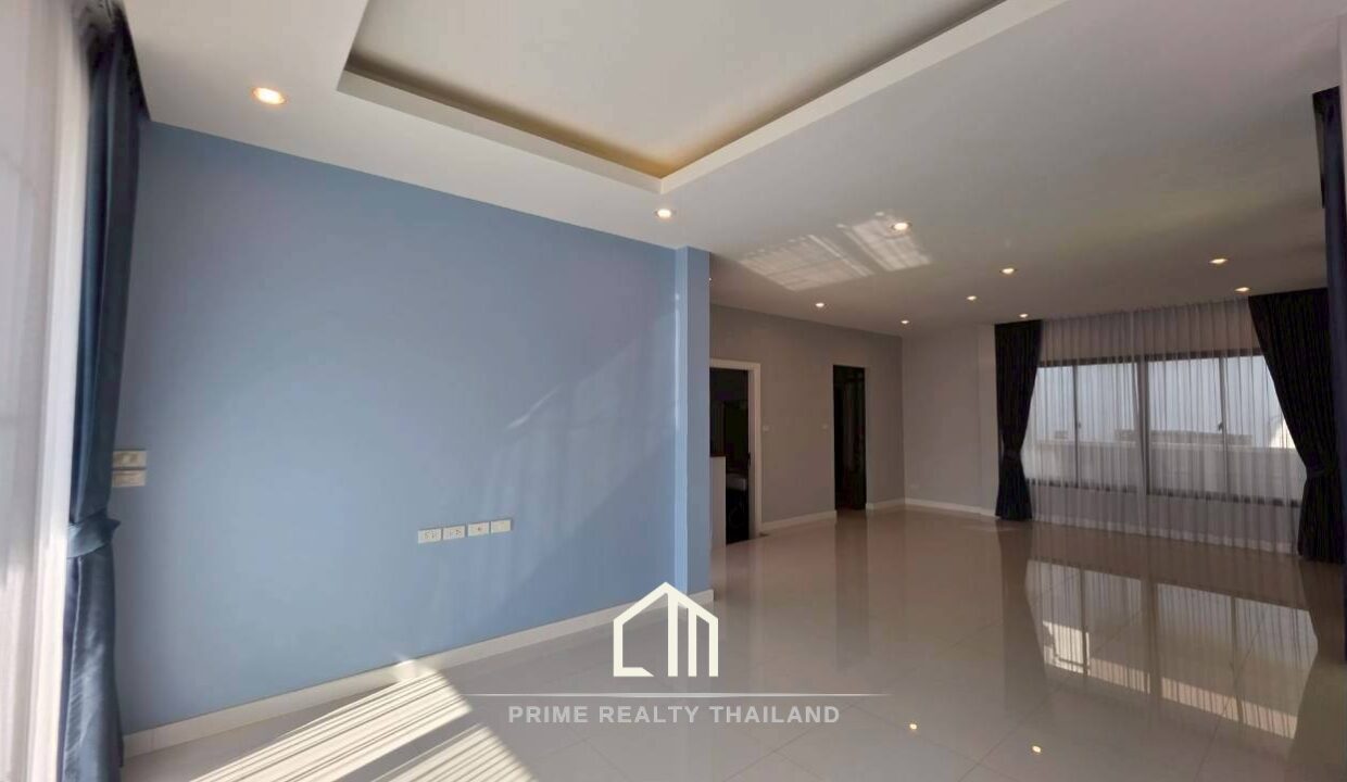 batch_LINE_ALBUM_Zermatt_260107_27