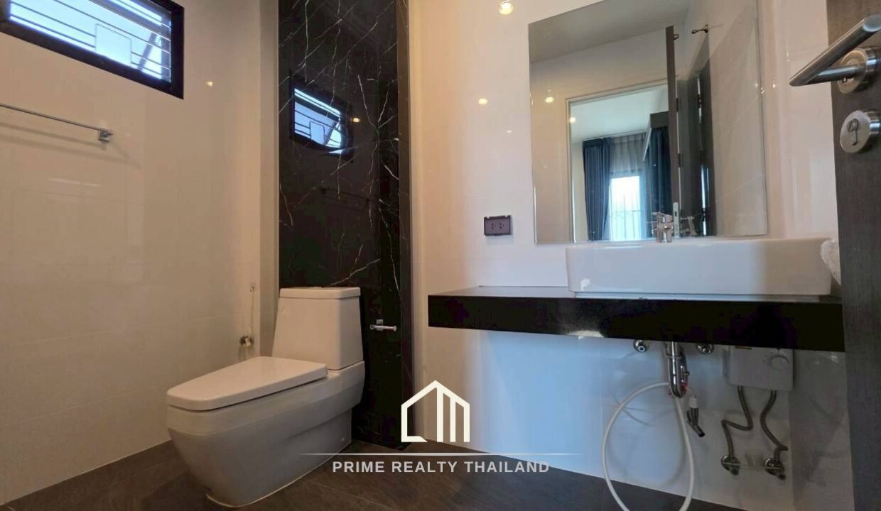 batch_LINE_ALBUM_Zermatt_260107_5