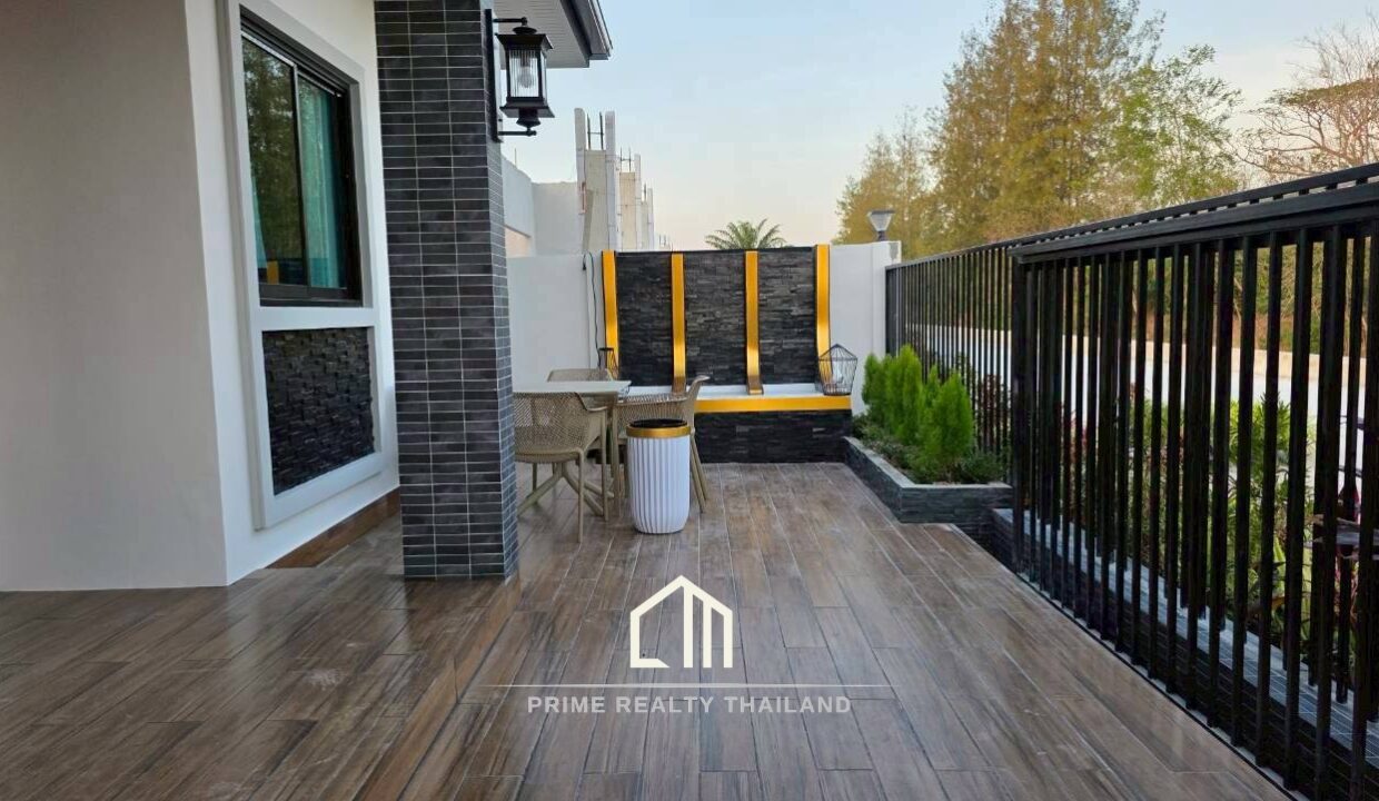 batch_LINE_ALBUM_4.7 ล้าน_260107_13