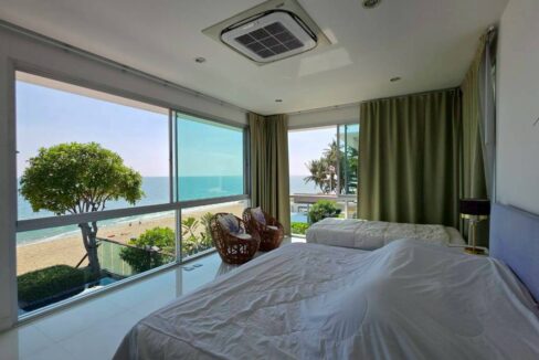 LINE_ALBUM_2122026 _10_260212_22