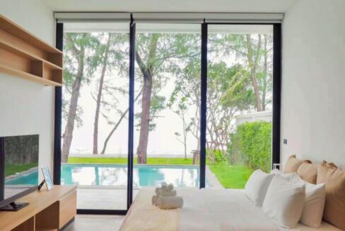 batch_LINE_ALBUM_Beachfront 17_260223_1