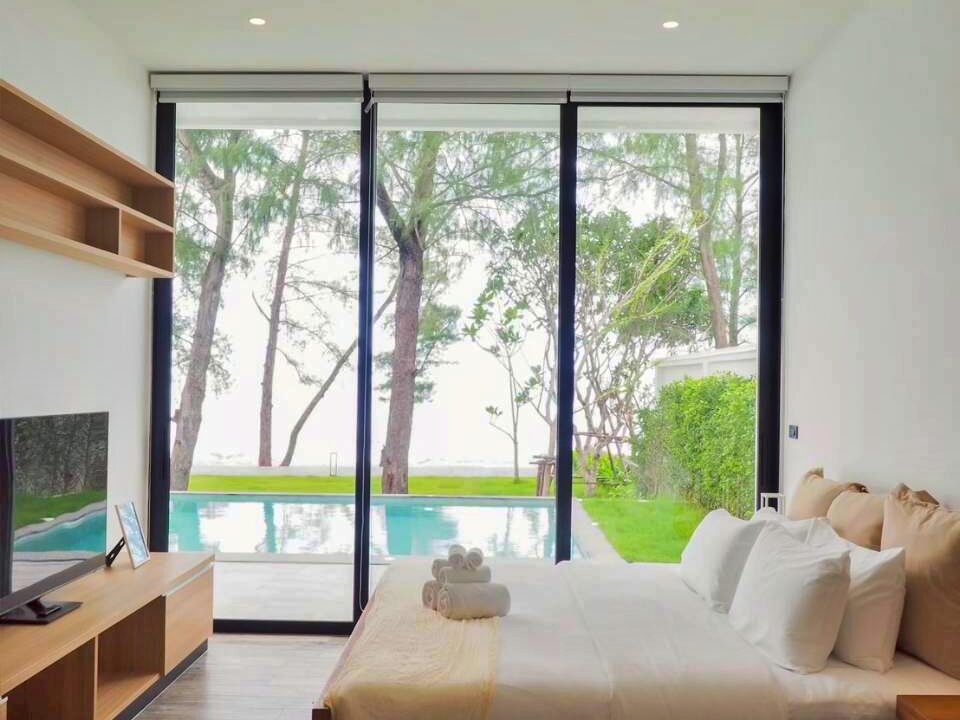 batch_LINE_ALBUM_Beachfront 17_260223_1