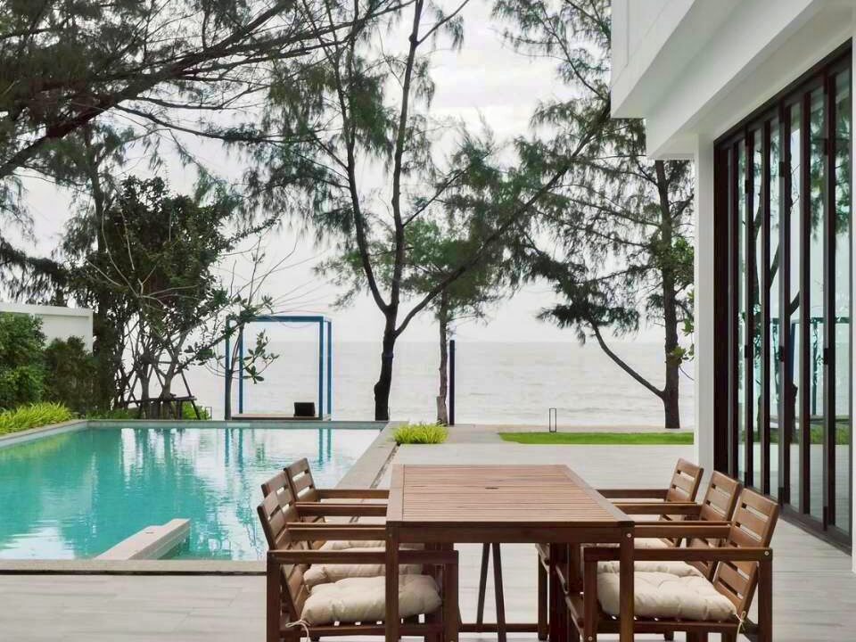 batch_LINE_ALBUM_Beachfront 17_260223_22