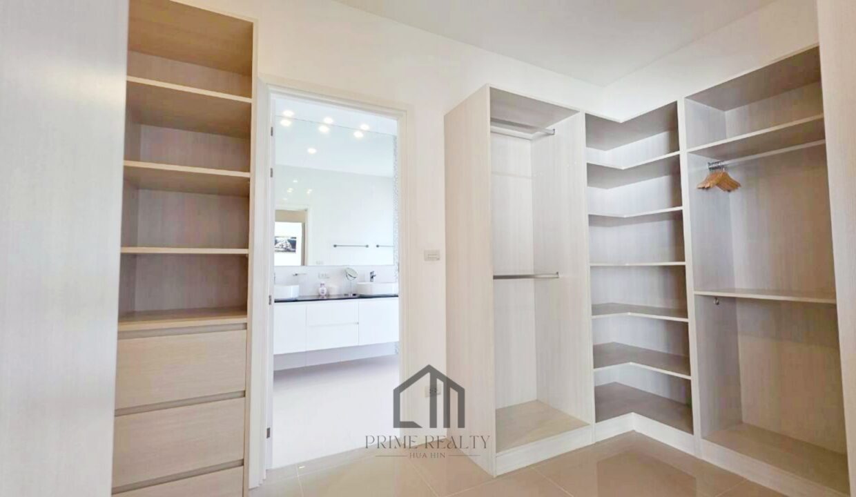 batch_LINE_ALBUM_Falcon Hill_260223_19