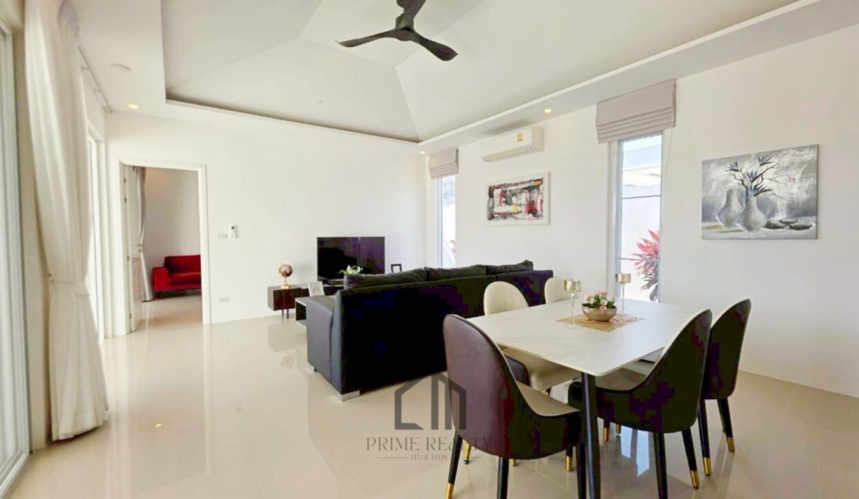 batch_LINE_ALBUM_Falcon Hill_260223_24