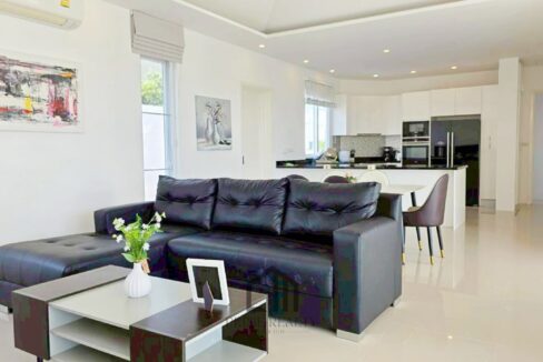 batch_LINE_ALBUM_Falcon Hill_260223_29