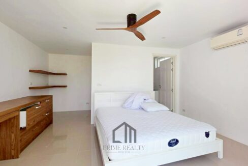 batch_LINE_ALBUM_Falcon Hill_260223_3