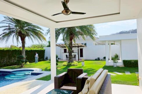 batch_LINE_ALBUM_Falcon Hill_260223_31