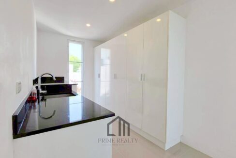 batch_LINE_ALBUM_Falcon Hill_260223_4