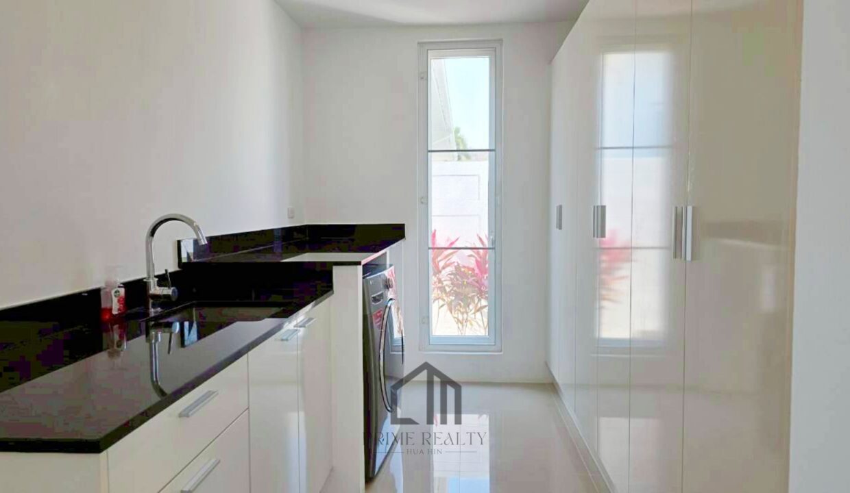 batch_LINE_ALBUM_Falcon Hill_260223_6