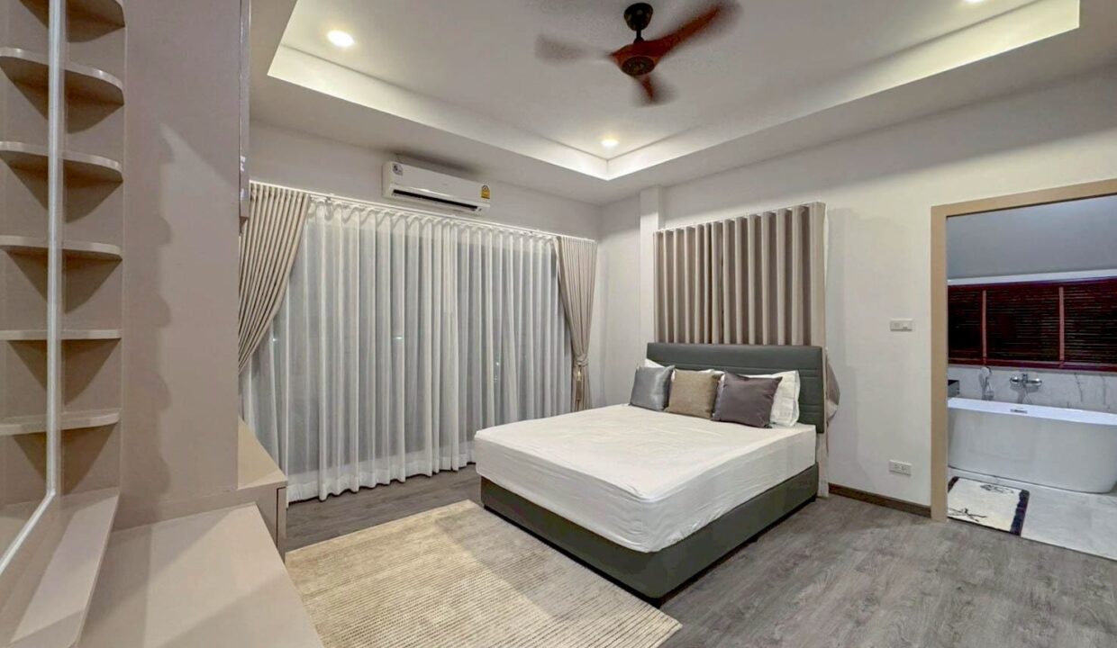 LINE_ALBUM_8.5mb. 3bed 3bath soi102_260406_12