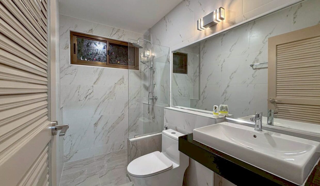 LINE_ALBUM_8.5mb. 3bed 3bath soi102_260406_14