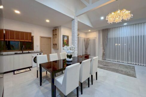 LINE_ALBUM_8.5mb. 3bed 3bath soi102_260406_15