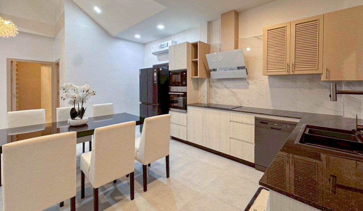 LINE_ALBUM_8.5mb. 3bed 3bath soi102_260406_19