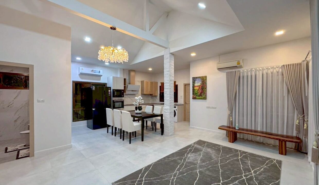 LINE_ALBUM_8.5mb. 3bed 3bath soi102_260406_24