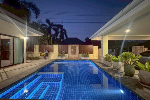 LINE_ALBUM_8.5mb. 3bed 3bath soi102_260406_32