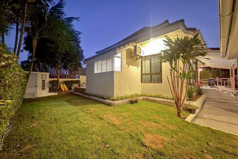 LINE_ALBUM_8.5mb. 3bed 3bath soi102_260406_33