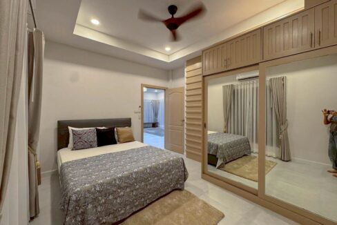 LINE_ALBUM_8.5mb. 3bed 3bath soi102_260406_4