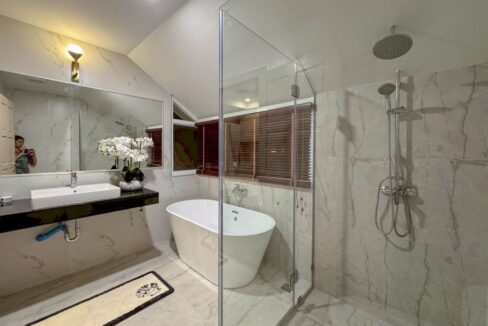 LINE_ALBUM_8.5mb. 3bed 3bath soi102_260406_5