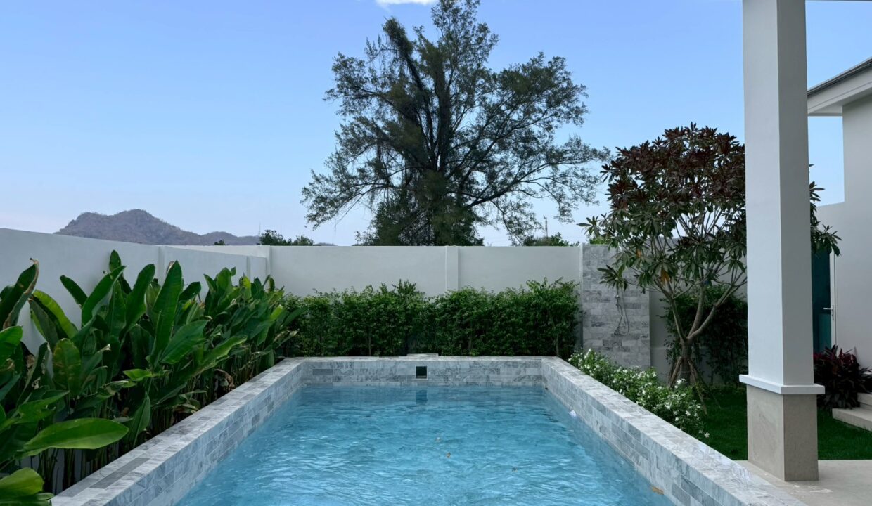 LINE_ALBUM_Coco m38_260406_4