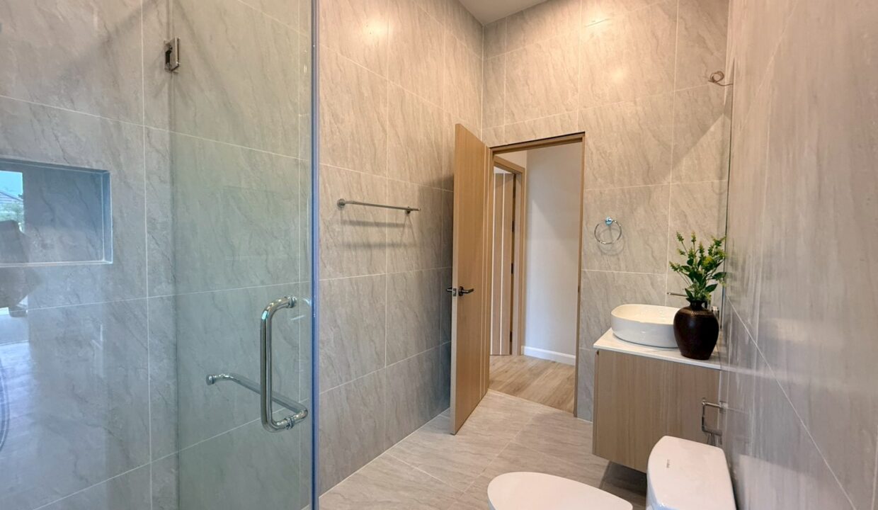 LINE_ALBUM_Coco m38_260406_9