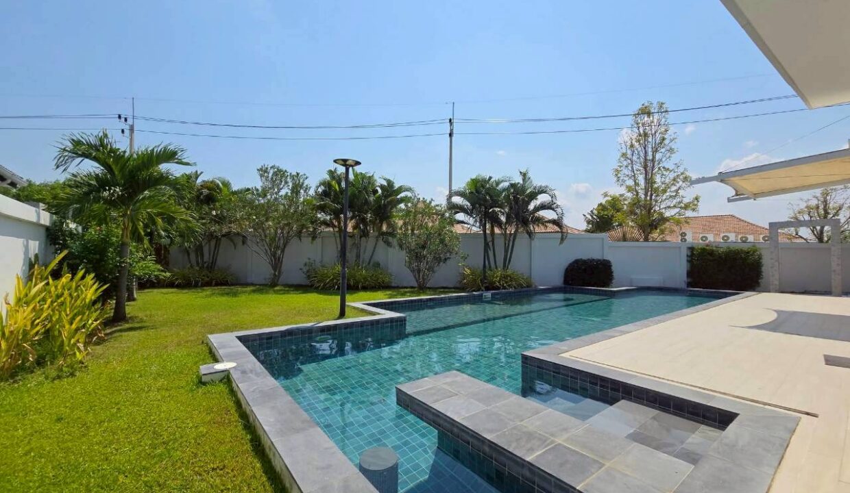 LINE_ALBUM_K Jin_260406_11