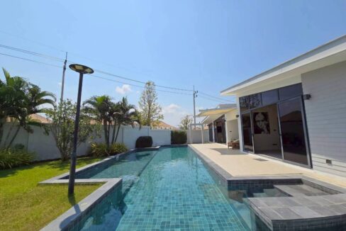 LINE_ALBUM_K Jin_260406_12