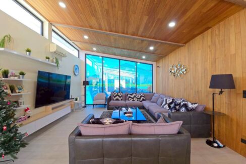 LINE_ALBUM_K Jin_260406_16