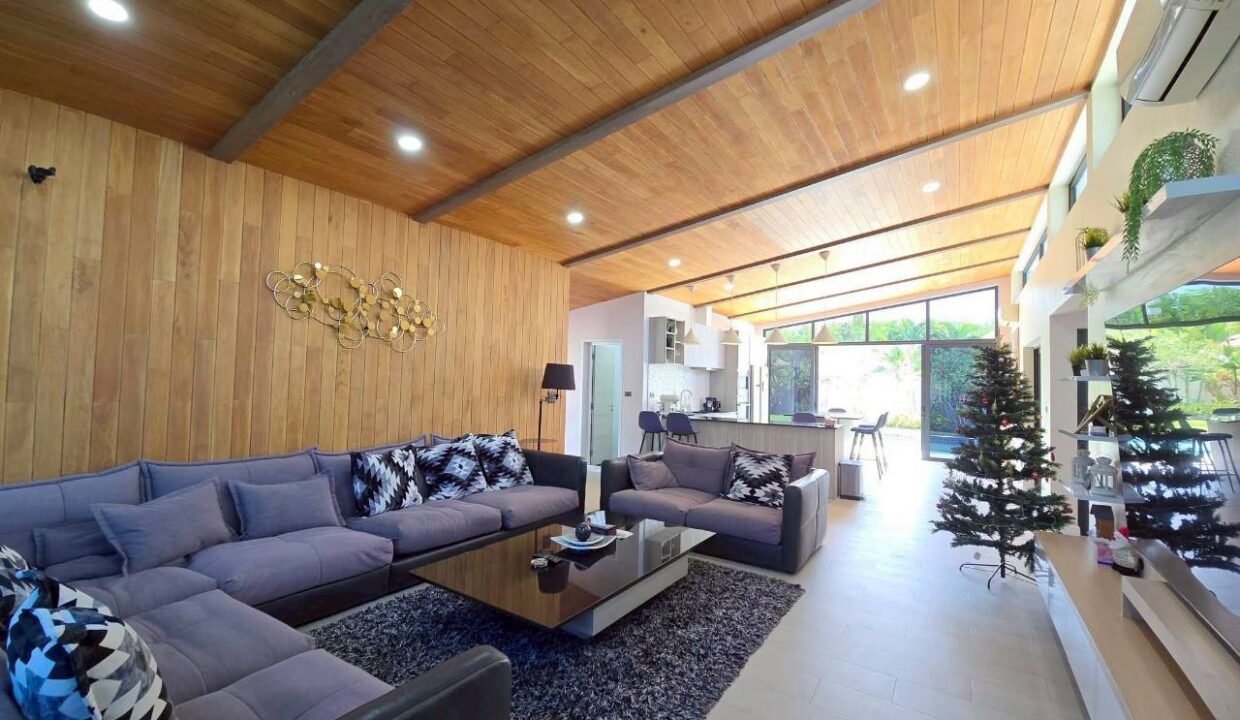 LINE_ALBUM_K Jin_260406_21