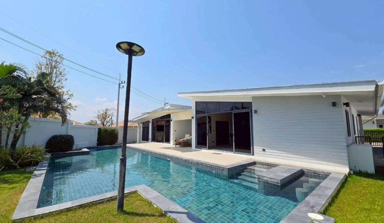 LINE_ALBUM_K Jin_260406_3