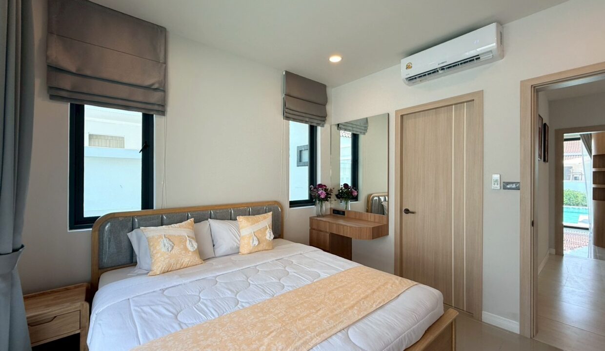 LINE_ALBUM_Lalisa_260406_12