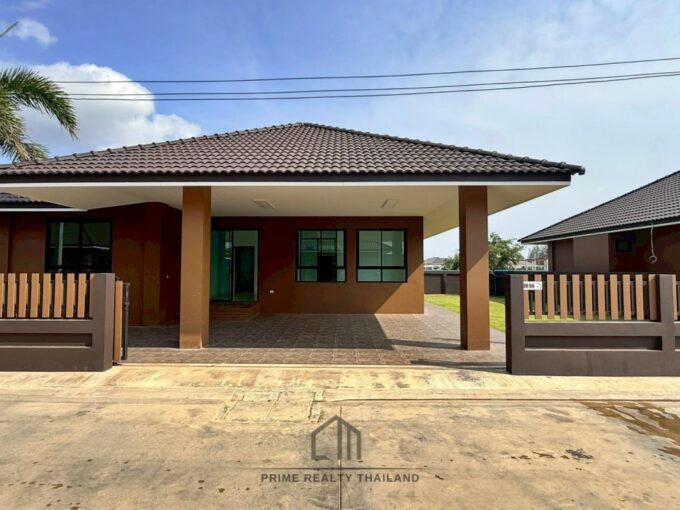 Modern 3-Bedroom Home for Sale on 320 sqm Land with 2 Bathrooms