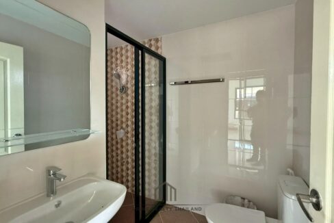 batch_LINE_ALBUM_66Banrak 2 bed_260425_4