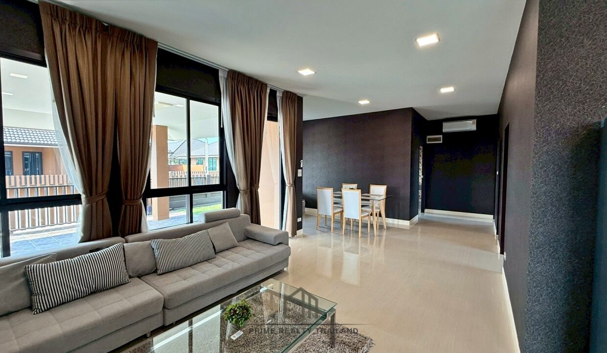 batch_LINE_ALBUM_68Banrak 3 bed furnished with pool_260425_5