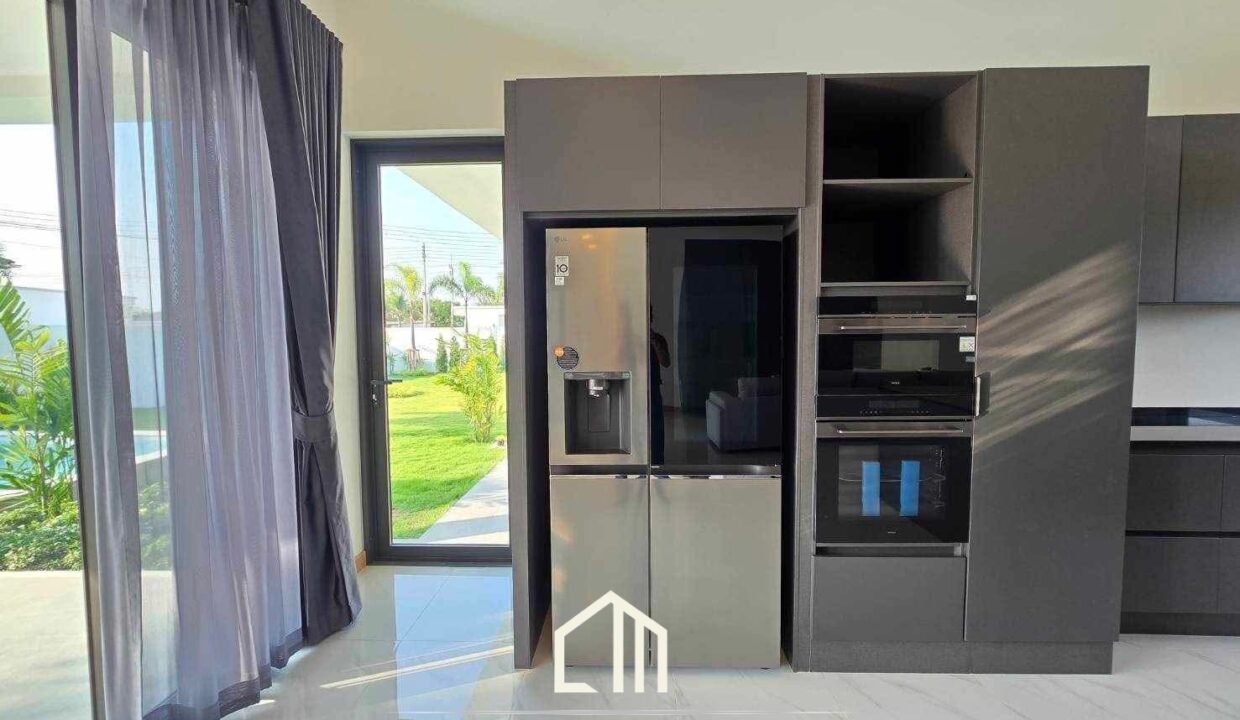 batch_LINE_ALBUM_99 Village 4 bed_260408_7