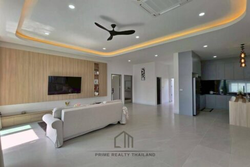 batch_LINE_ALBUM_Aileen 7.59 MB_260427_17