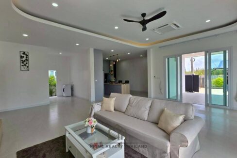 batch_LINE_ALBUM_Aileen 7.59 MB_260427_19