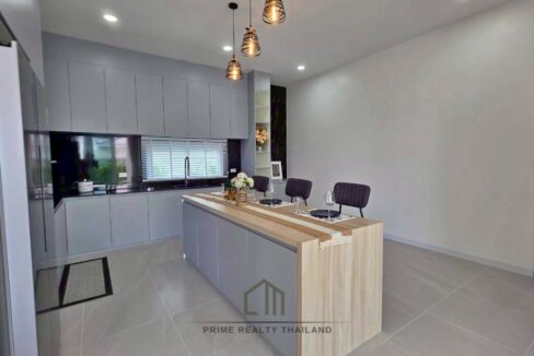 batch_LINE_ALBUM_Aileen 7.59 MB_260427_20