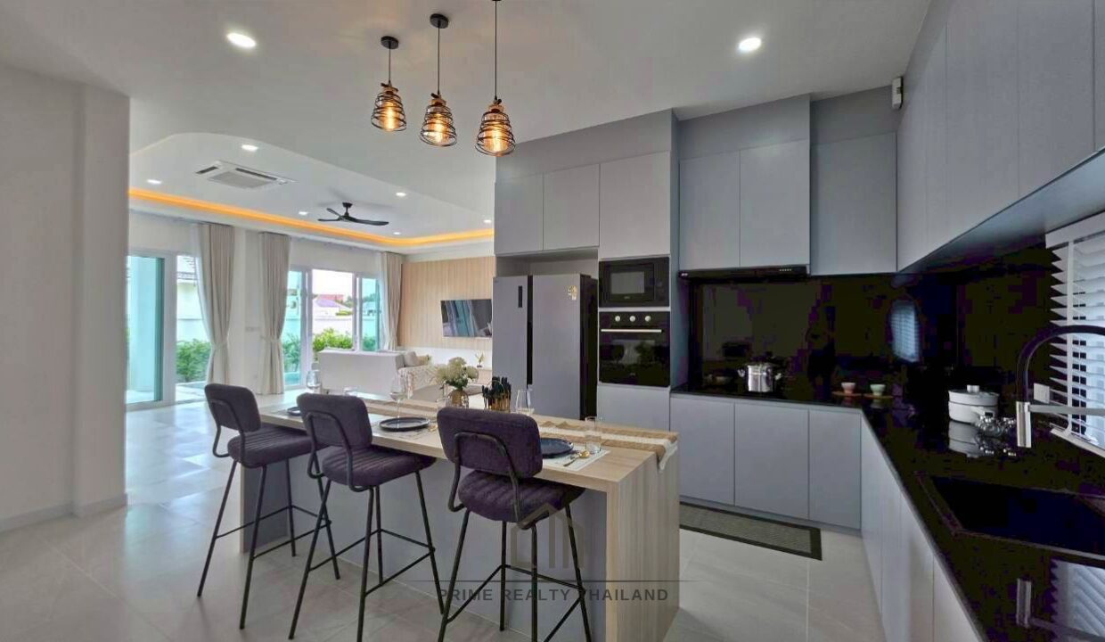 batch_LINE_ALBUM_Aileen 7.59 MB_260427_24