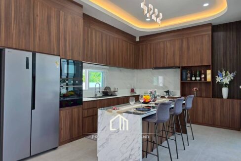 batch_LINE_ALBUM_Aileen 9.5_260409_10