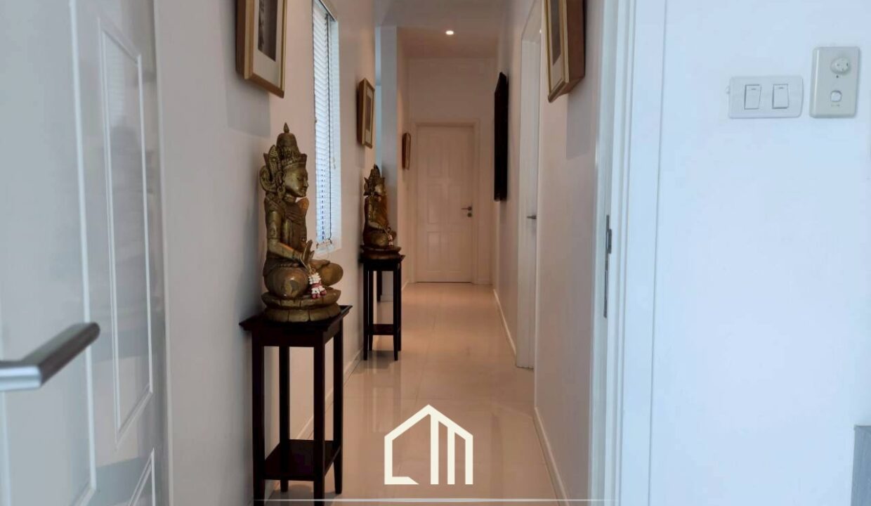 batch_LINE_ALBUM_Aria1 Plot16_260409_14