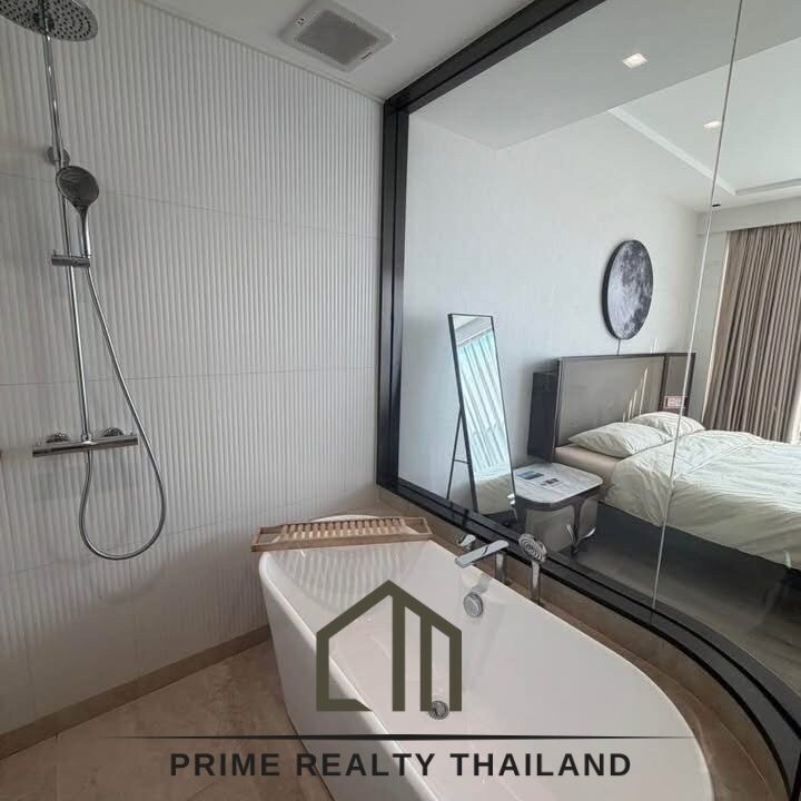 batch_LINE_ALBUM_Intercontinental_260411_7