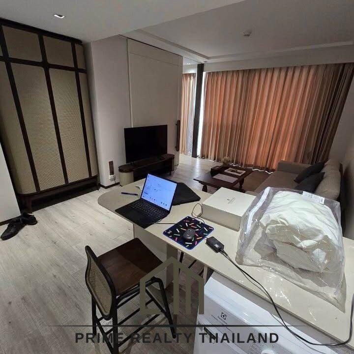 batch_LINE_ALBUM_Intercontinental_260411_8