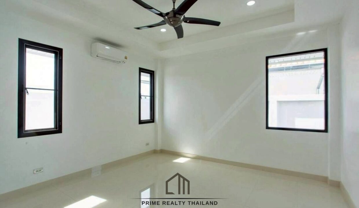 batch_LINE_ALBUM_Khemantra_260419_7