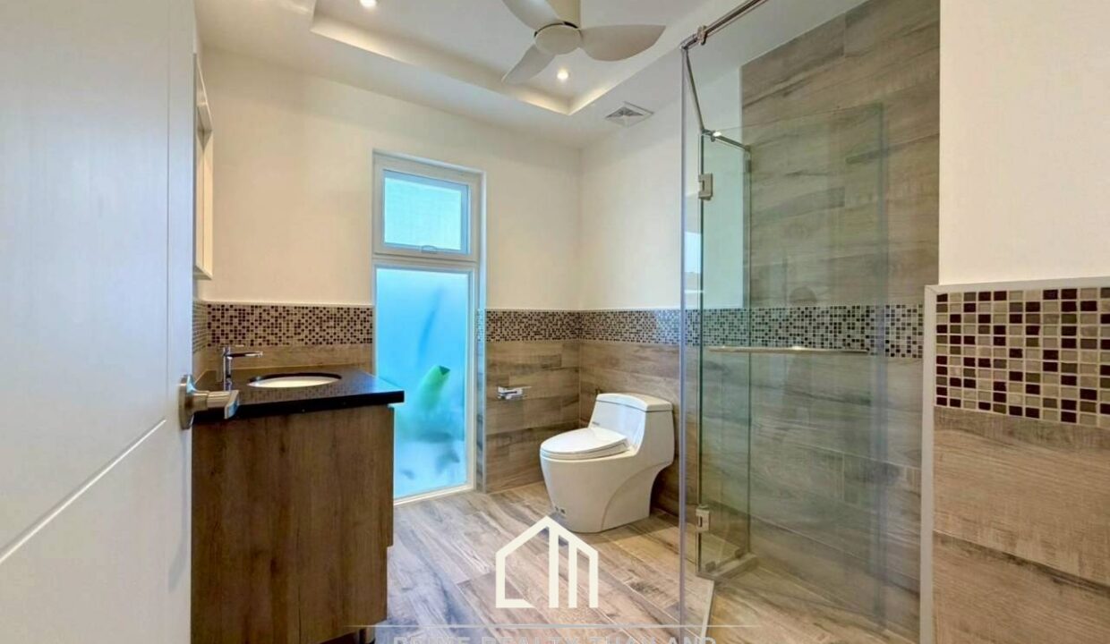 batch_LINE_ALBUM_Mali Vista 46_260411_20