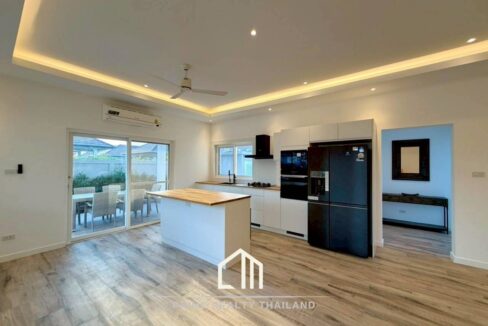 batch_LINE_ALBUM_Mali Vista 46_260411_47